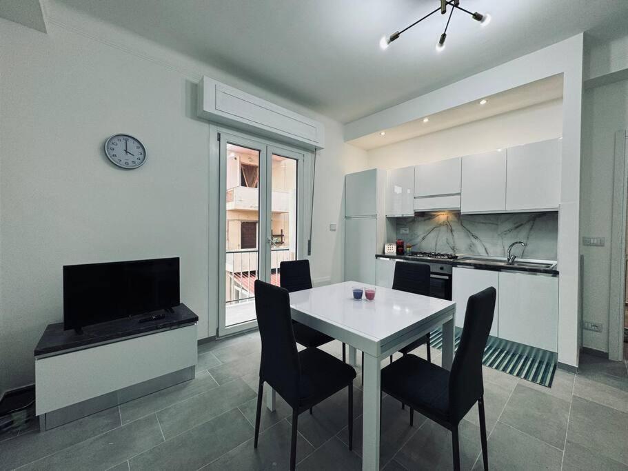 Casa Victoria A Due Passi Dall'Ariston Internet Gratis Sanremo Exteriör bild