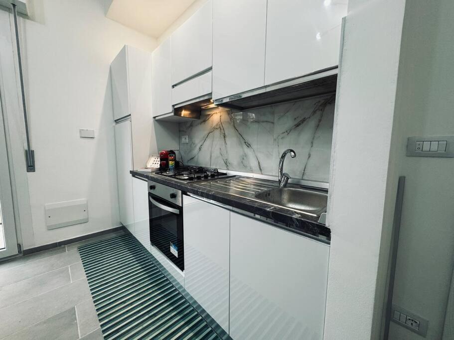 Casa Victoria A Due Passi Dall'Ariston Internet Gratis Sanremo Exteriör bild